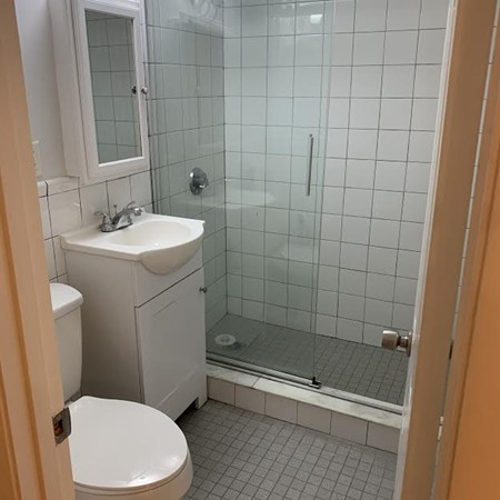 39 Englewood Ave, Brighton