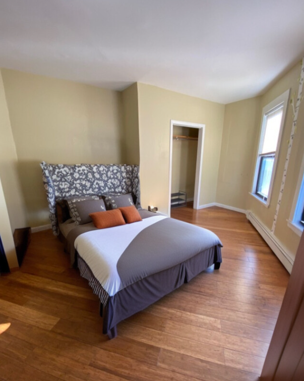 147 Meridian St, East Boston