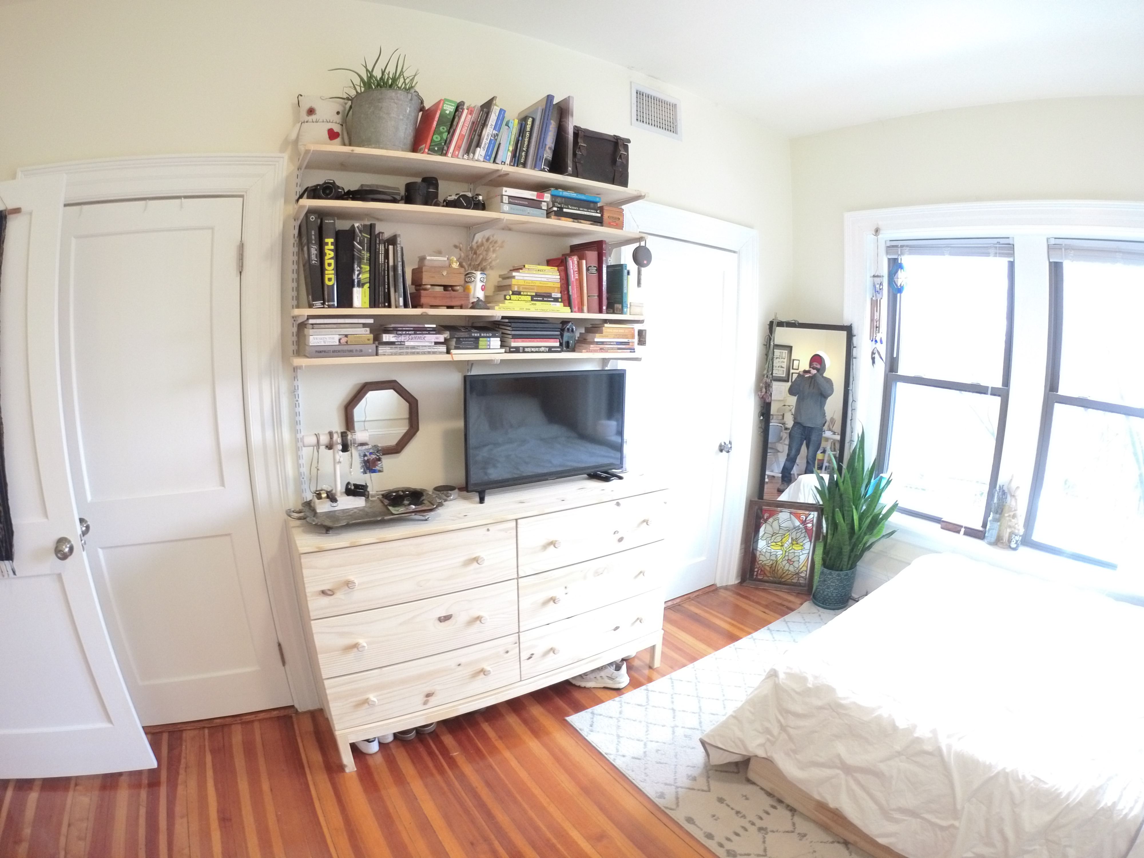 1463 Beacon St, Washington Square