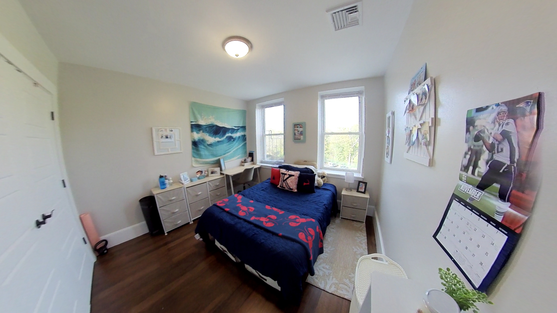 1415 Commonwealth, Brighton