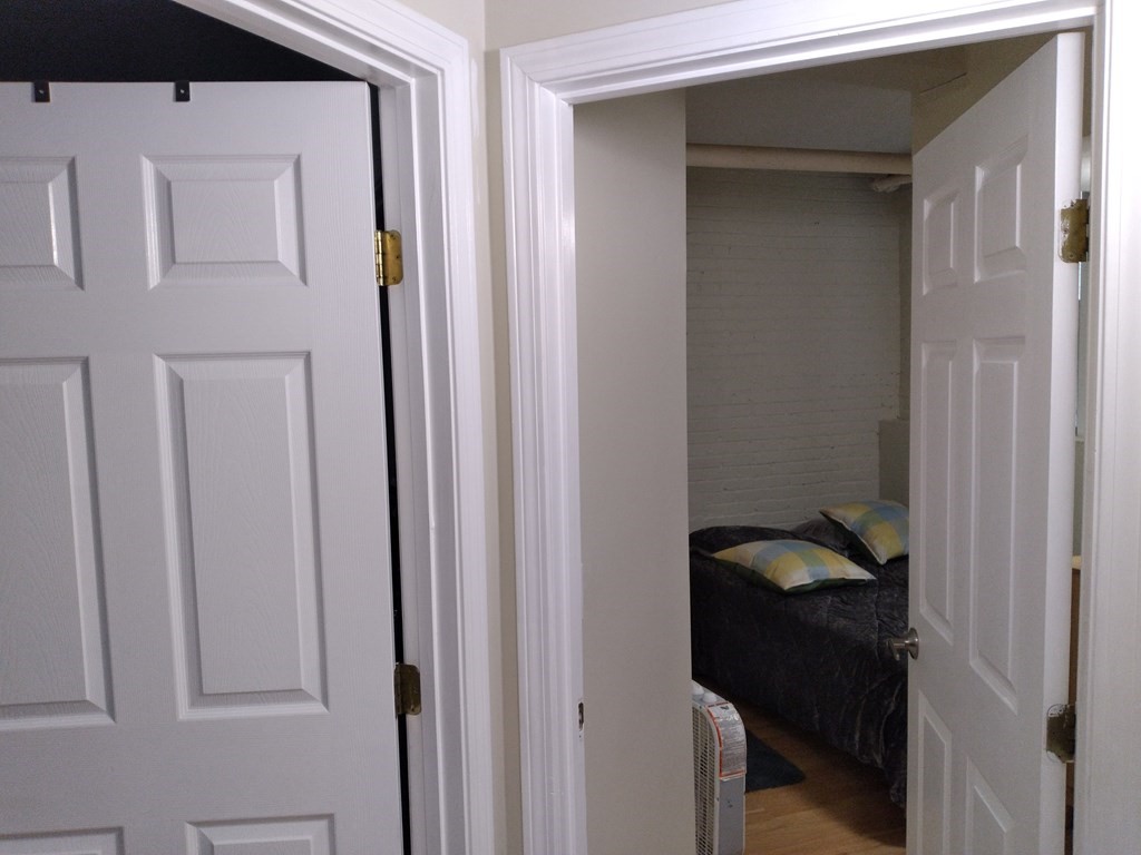 1572 Commonwealth Ave, Brighton