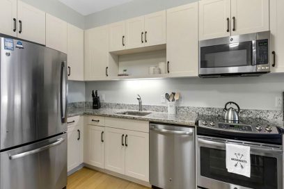 161 Huntington Ave, Jamaica Plain