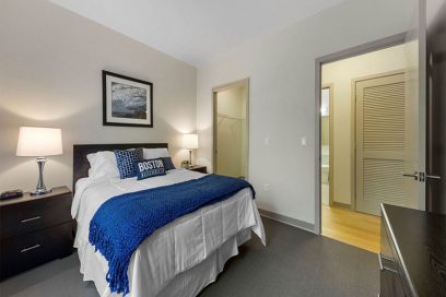 161 Huntington Ave, Jamaica Plain