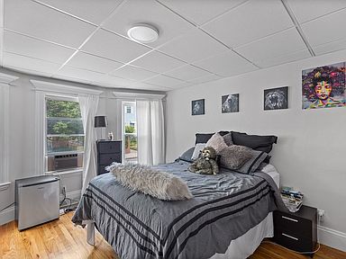 14 Staples Ave, Everett