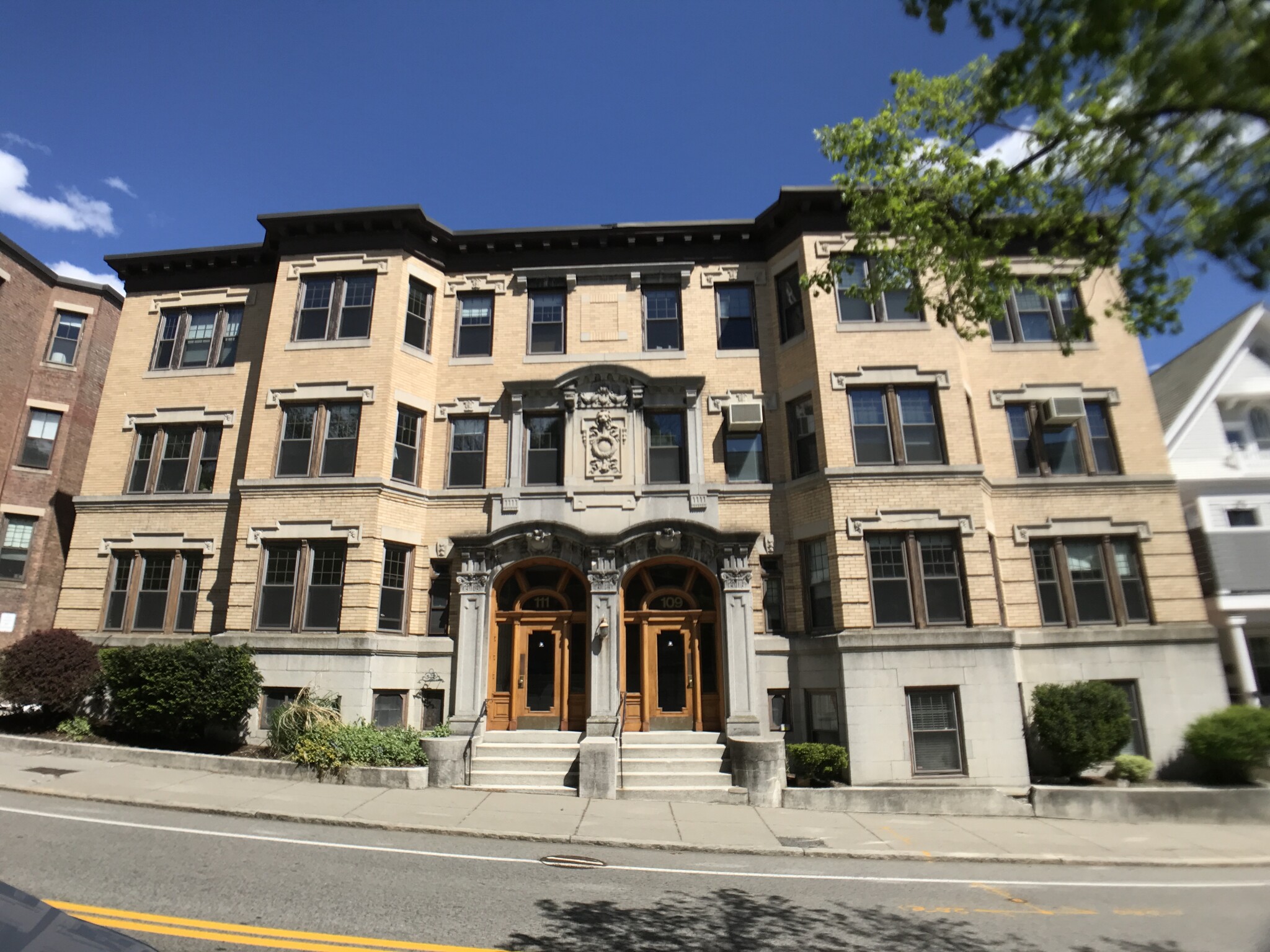 109 Saint Paul St, Coolidge Corner