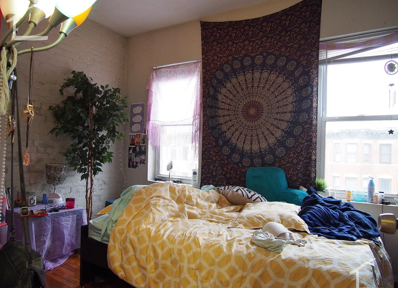 881 Huntington Ave, Mission Hill