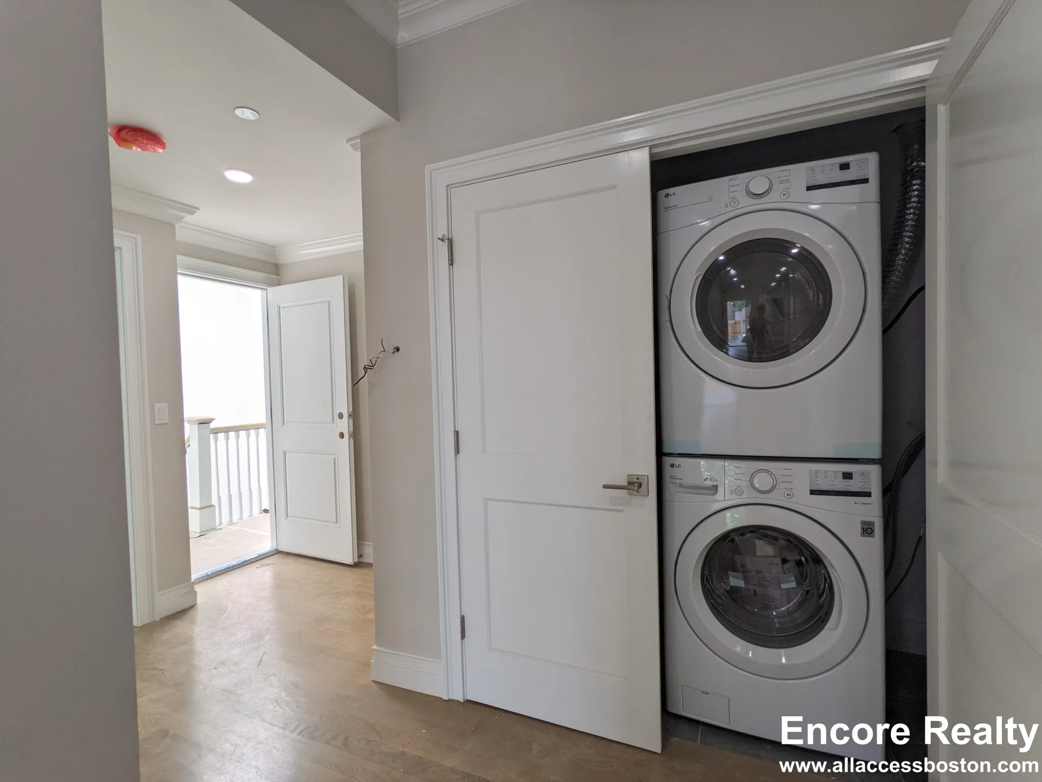 14 Mount Hood Rd, Brighton