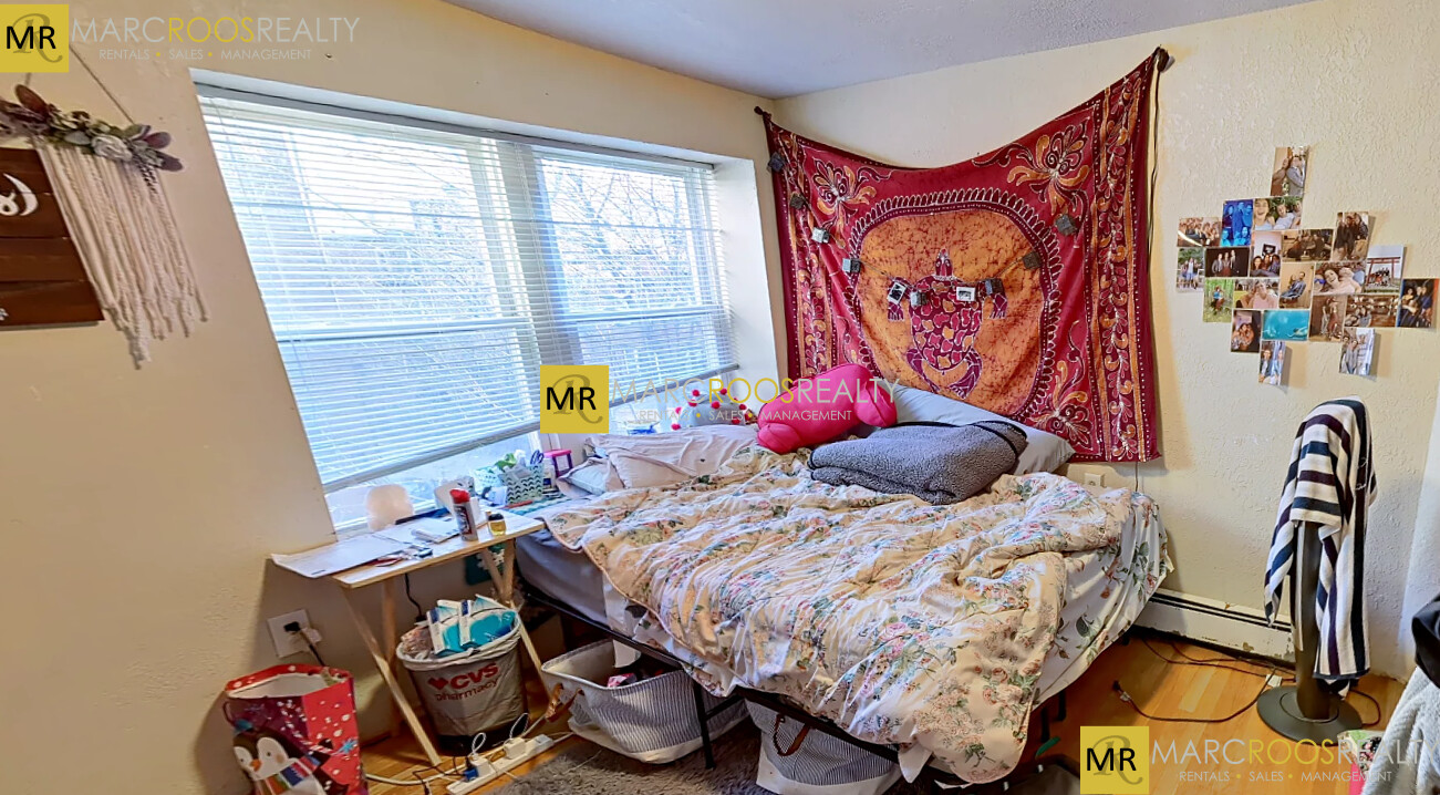 78 Hammond St, Roxbury