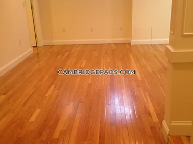 26 Chauncy St, Harvard Square