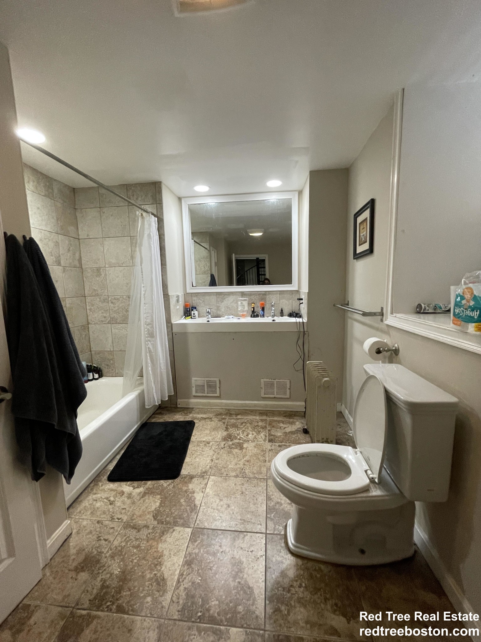 72 Hillside St, Mission Hill