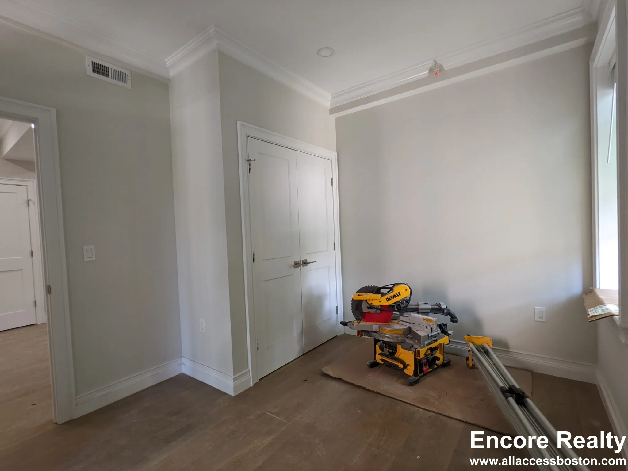 14 Mount Hood Rd, Brighton