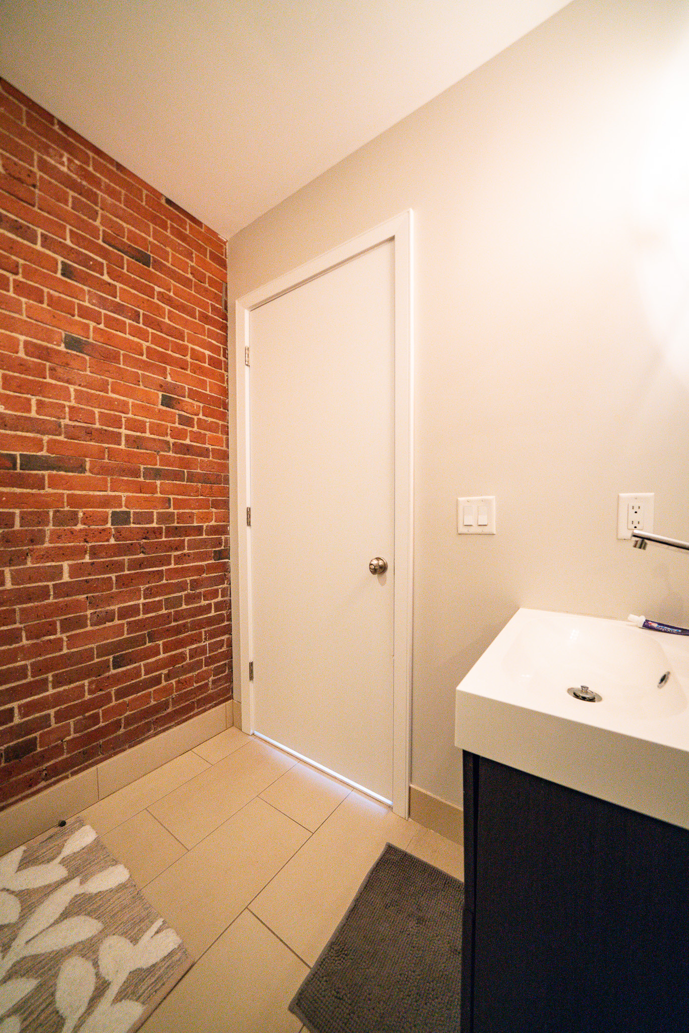 460 Harrison Ave, South End