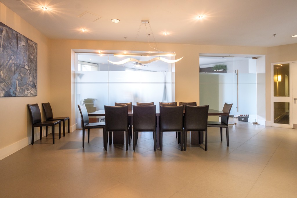 15 North Beacon St, Allston