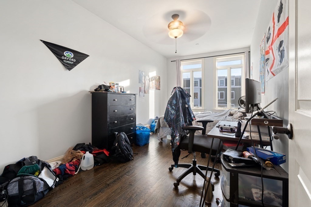 1435 Tremont St, Mission Hill