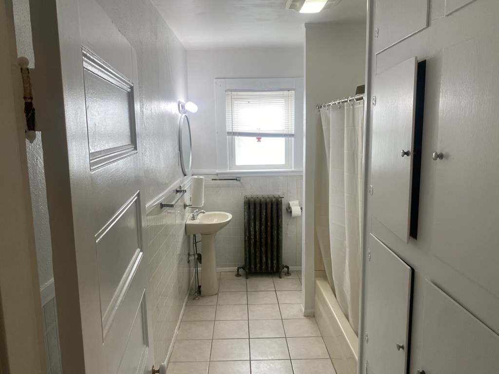 148 George St, Tufts University