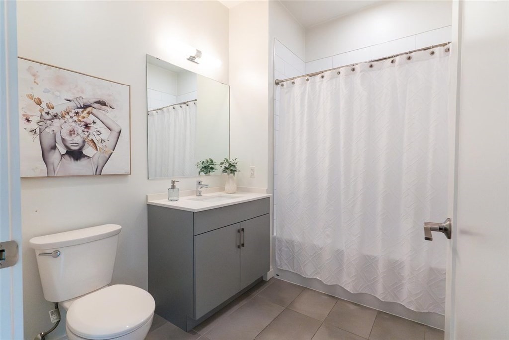 3531 Washington St, Jamaica Plain