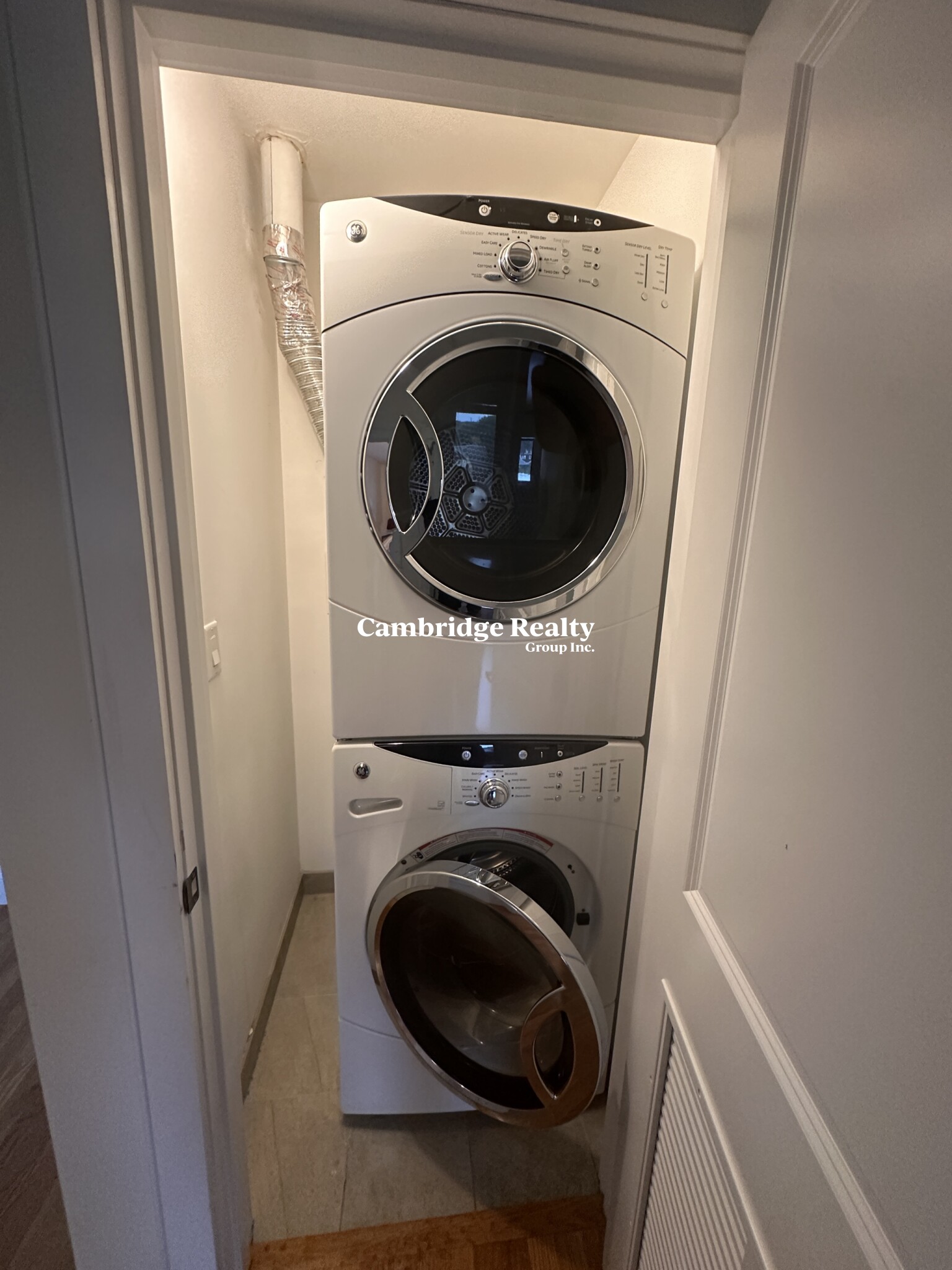 379 Somerville Ave, Prospect Hill