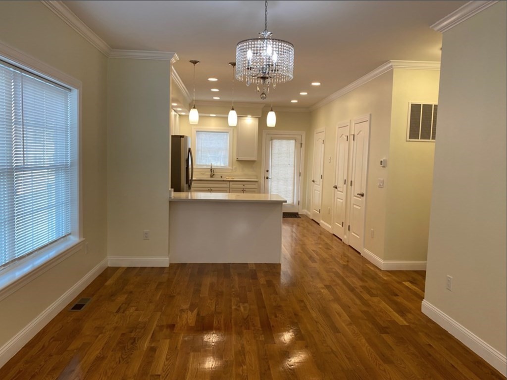 16 Walnut St, Tufts University