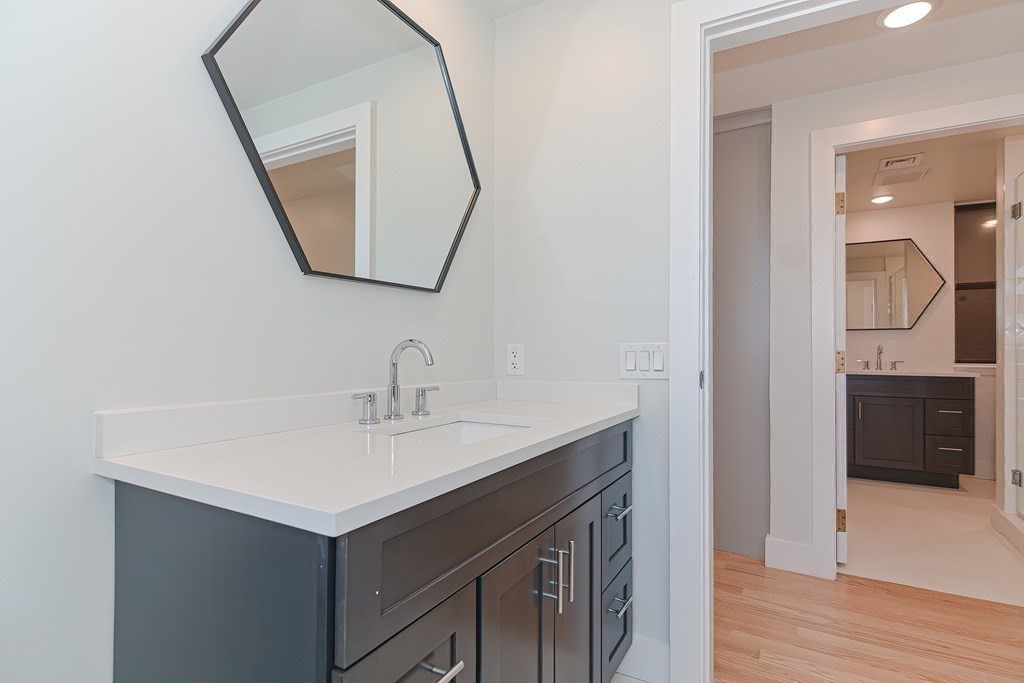 1674 Beacon St, Coolidge Corner