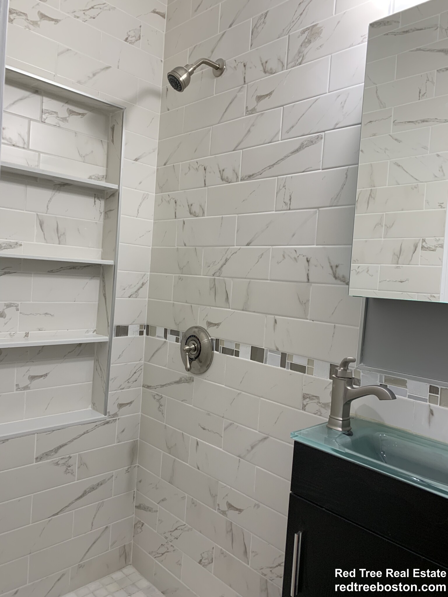 146 Hillside St, Mission Hill