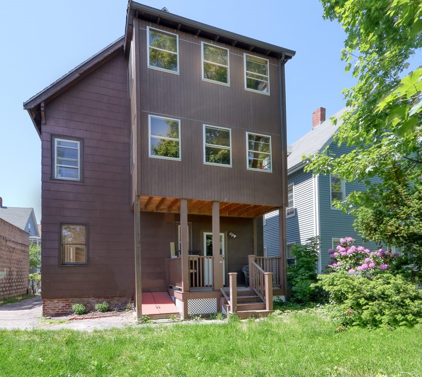 5 Standford Ter, Porter Square