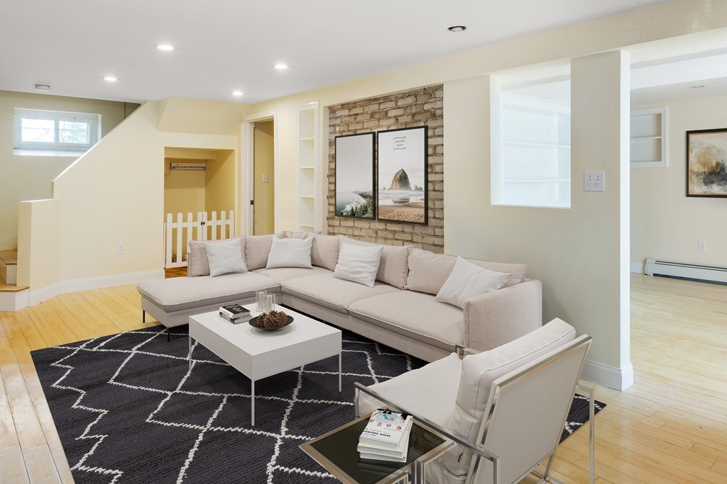 22 Embassy Rd, Brighton