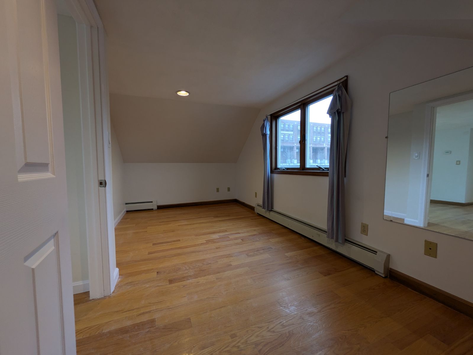 32-34 Fessenden Rd, Arlington Heights