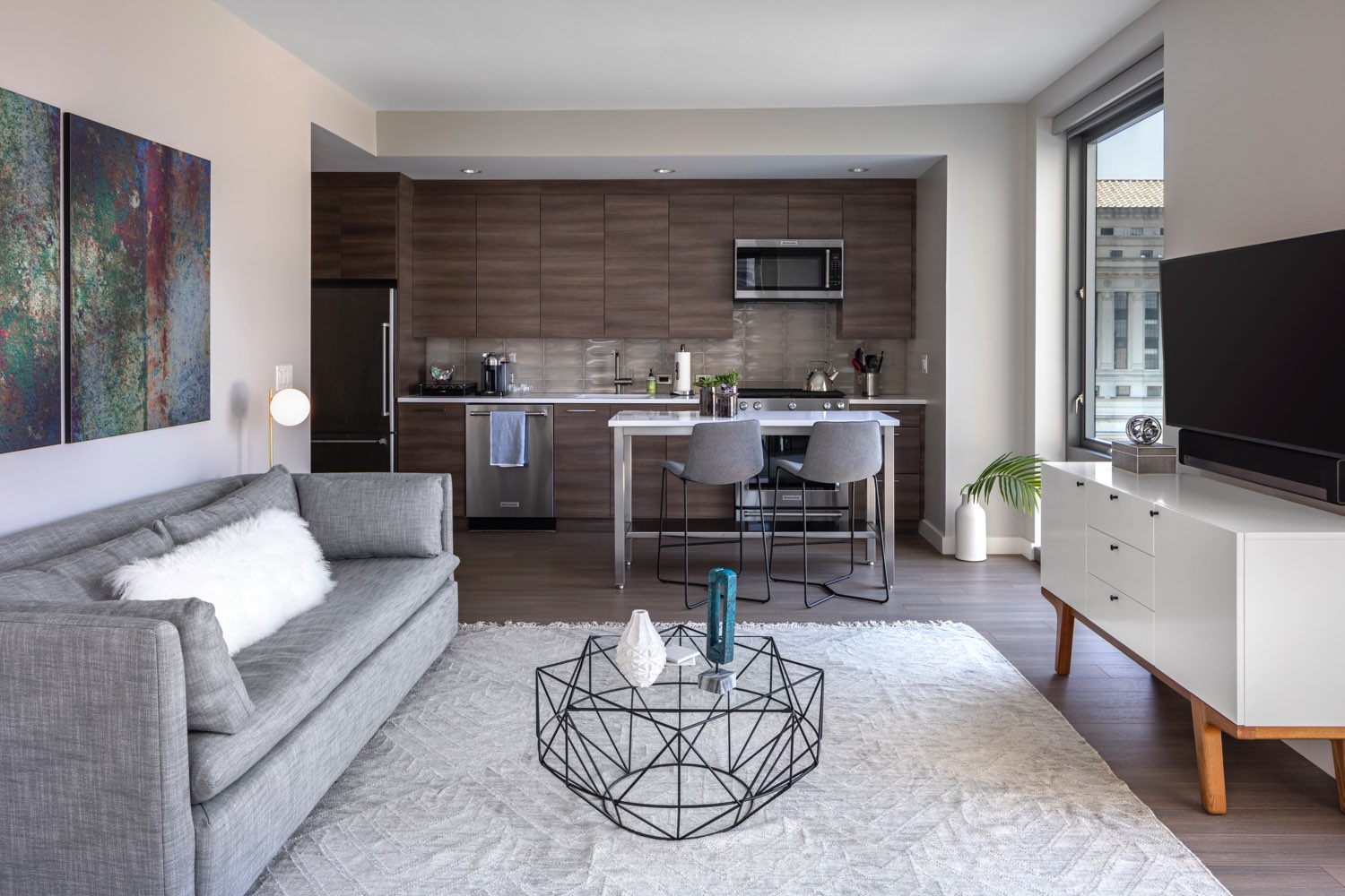 30 Dalton St, Back Bay