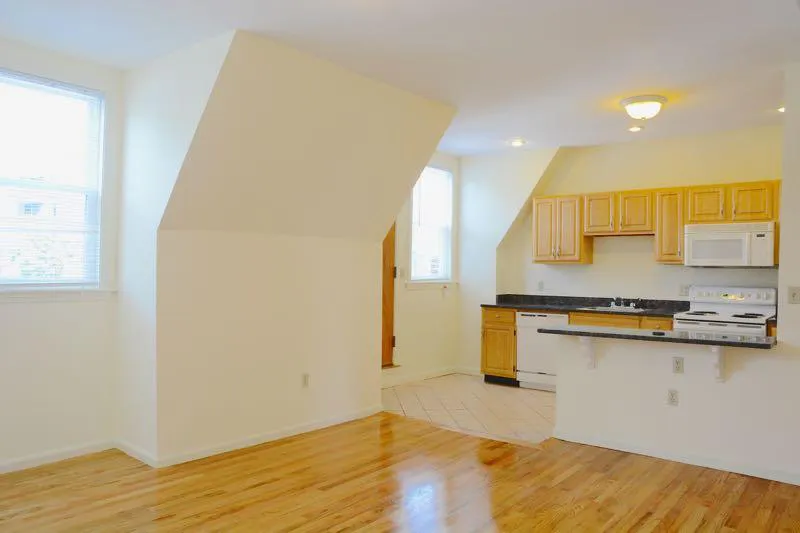 1404 Beacon St, Coolidge Corner