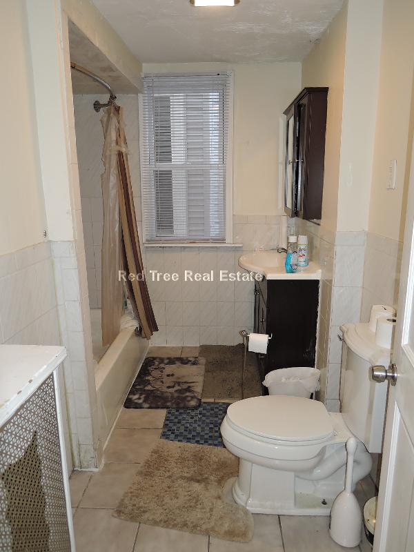 72 Hillside St, Mission Hill