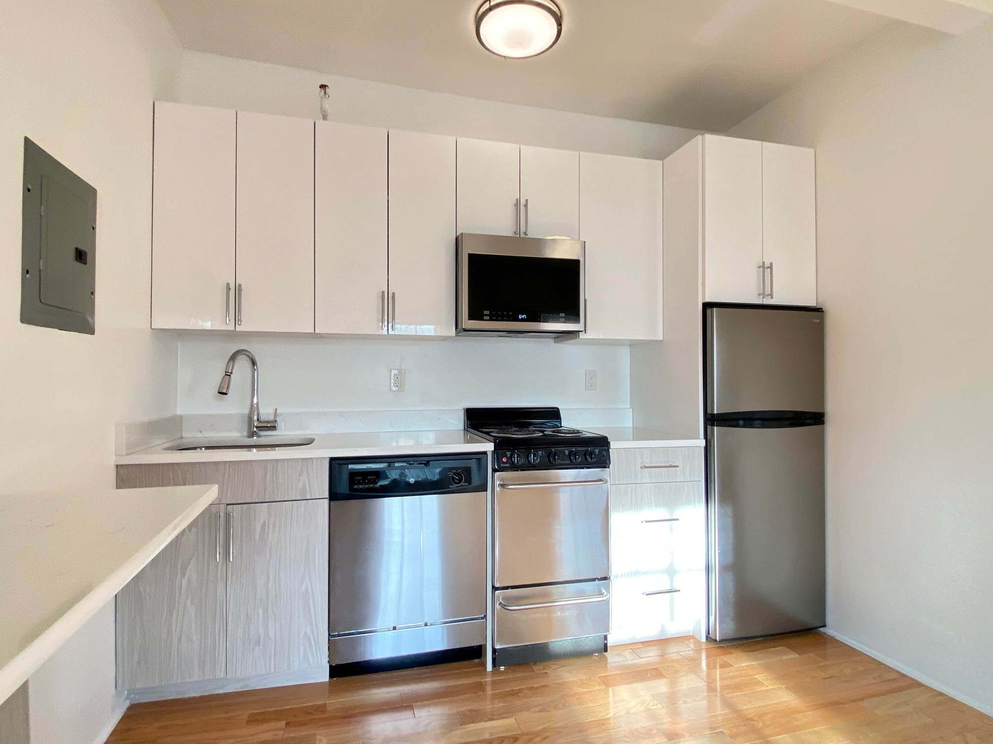 92 Charles, Beacon Hill