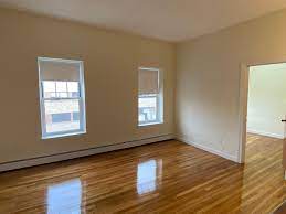 164 North Beacon St, Brighton