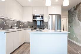 50 Causeway St, North End