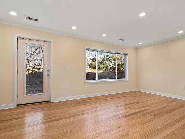 252 Independence, Brighton