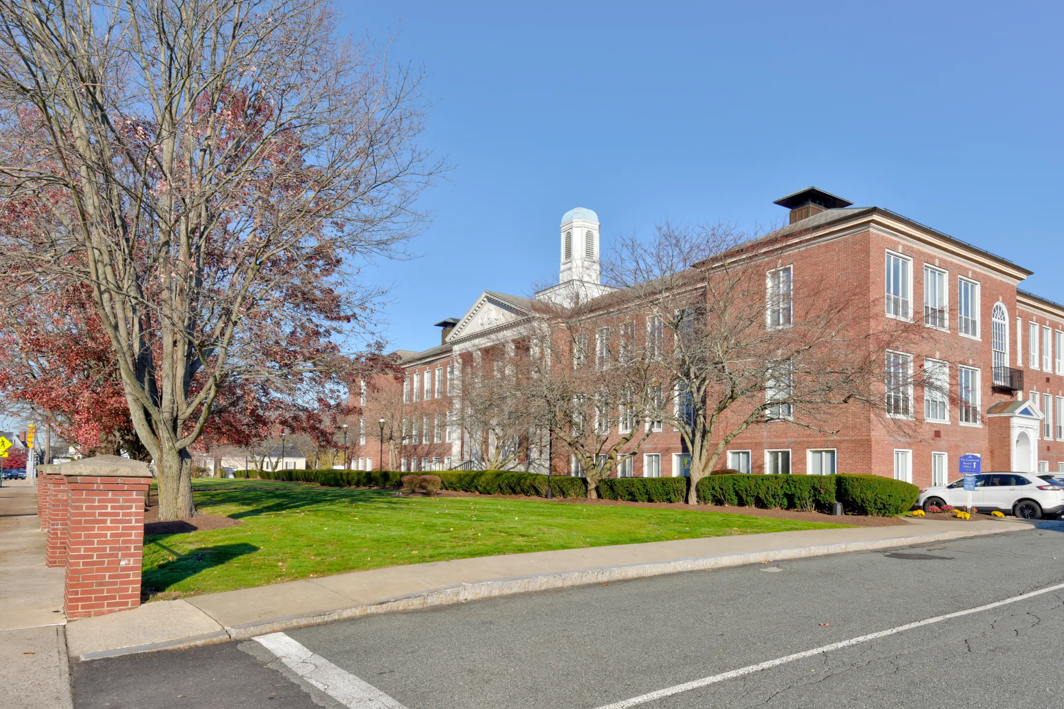 550 Washington St, Braintree