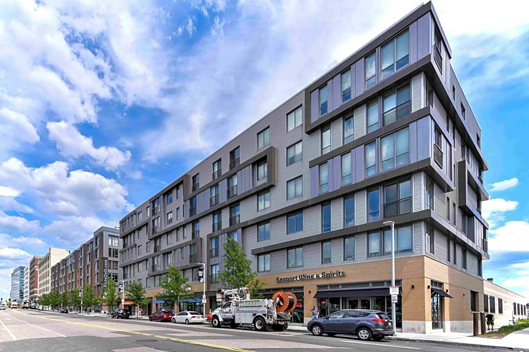 411 D St, Seaport District