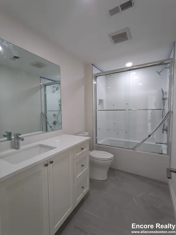 14 Mount Hood Rd, Brighton