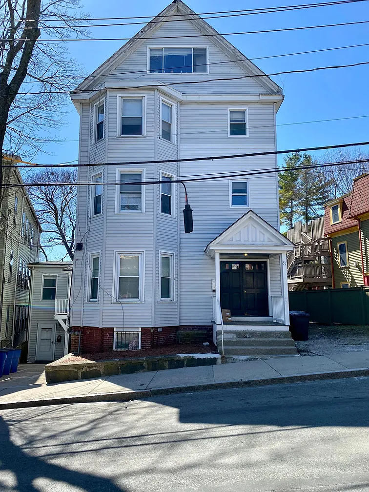 87 Sheridan St, Jamaica Plain