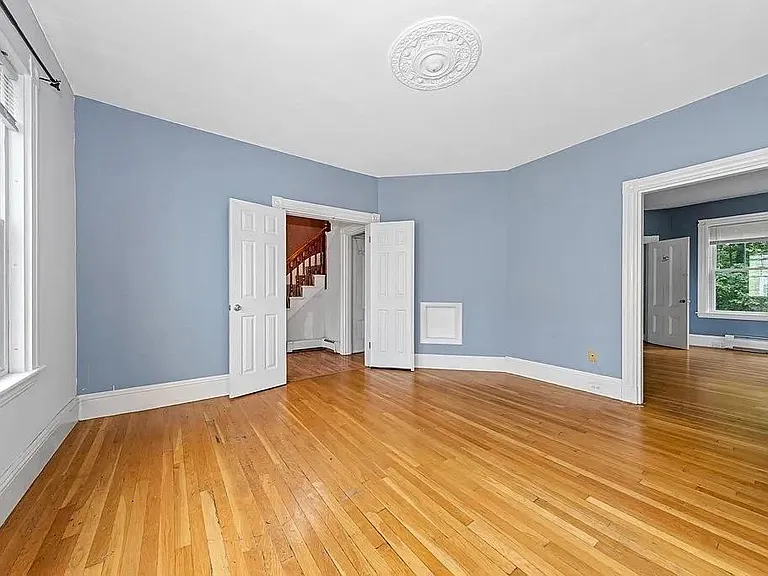 14 Eldora St, Mission Hill