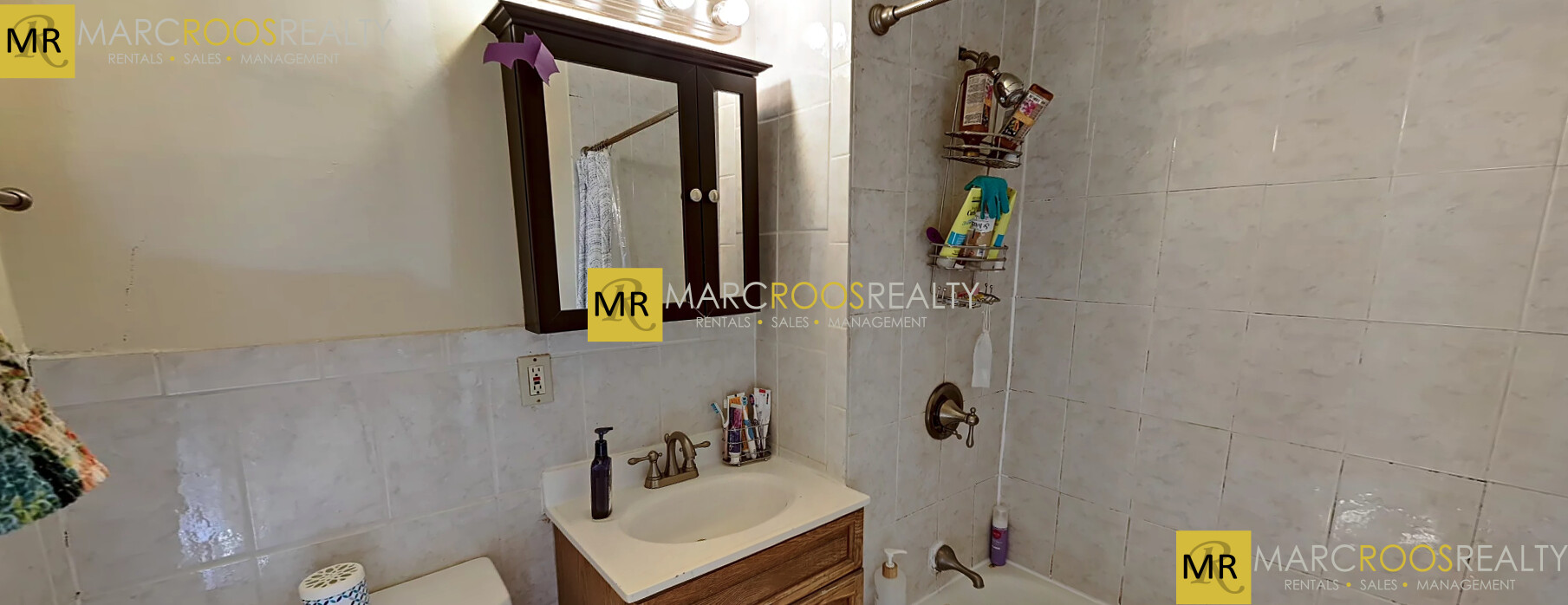 86 Hammond St, Roxbury