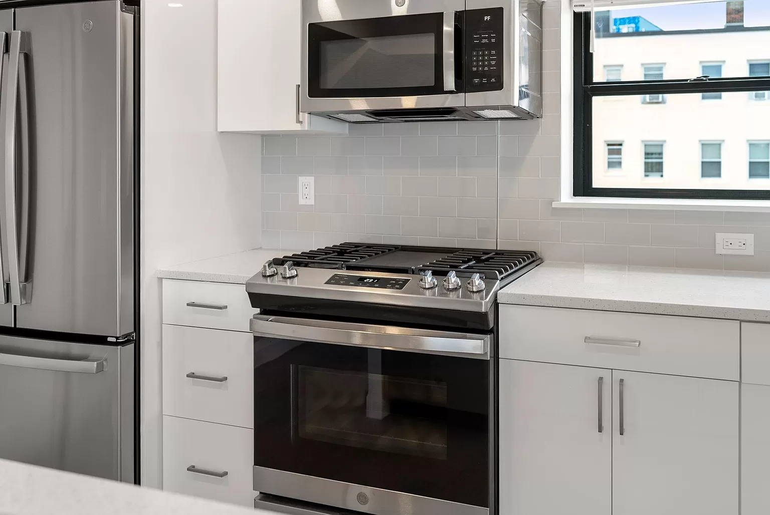 329 Summit Ave, Brighton