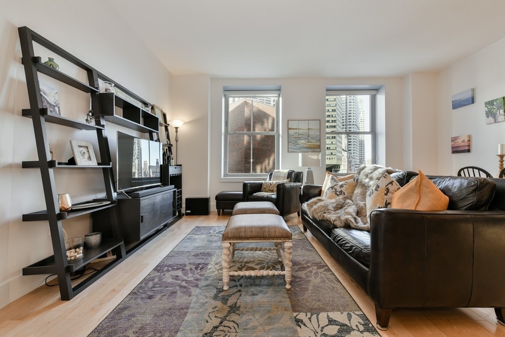 181 Essex St, Midtown