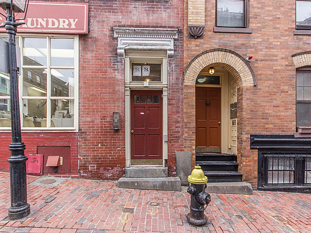 60 Phillips St, Beacon Hill