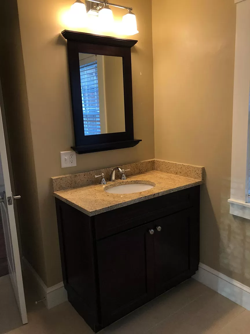 2 Cedar Pl, Back Bay