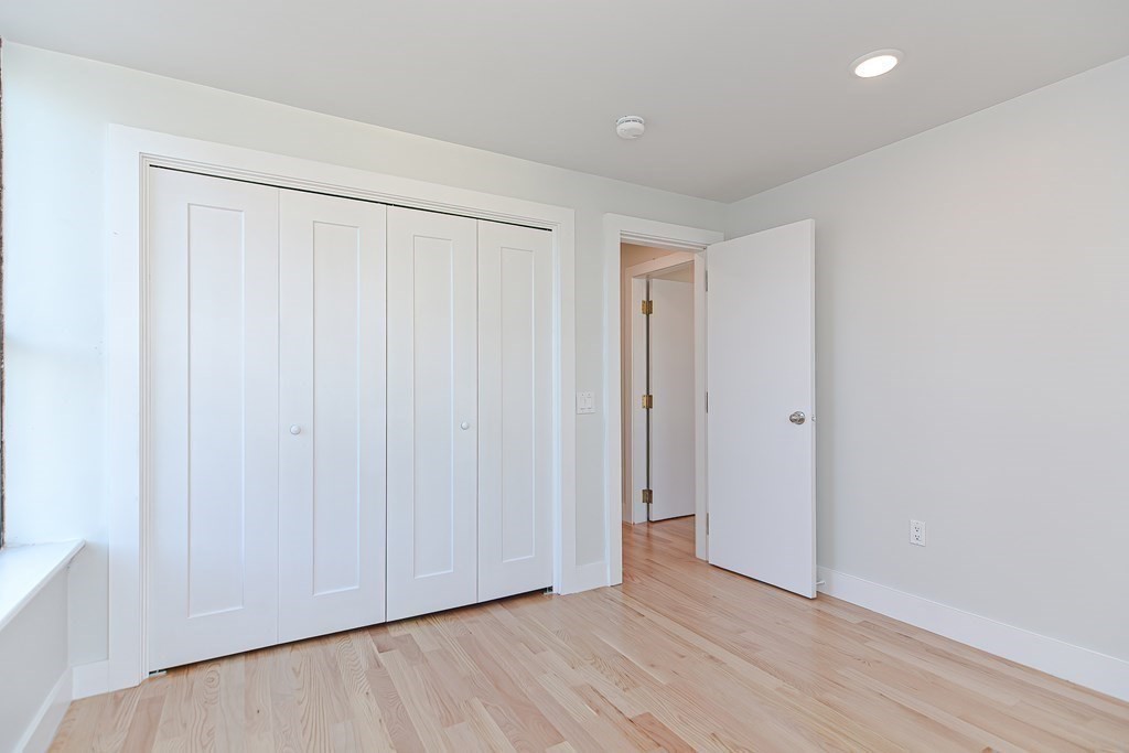 1674 Beacon St, Coolidge Corner