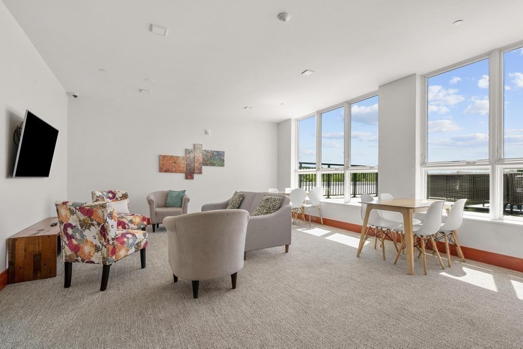 3531 Washington St, Jamaica Plain