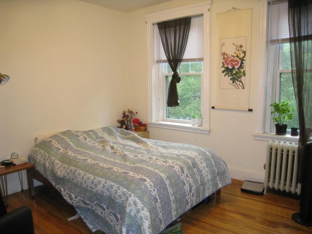 30 Jamaicaway, Jamaica Plain