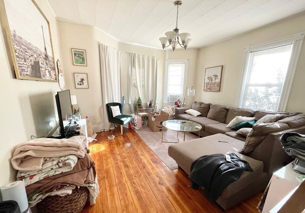 106 Buttonwood St, Dorchester