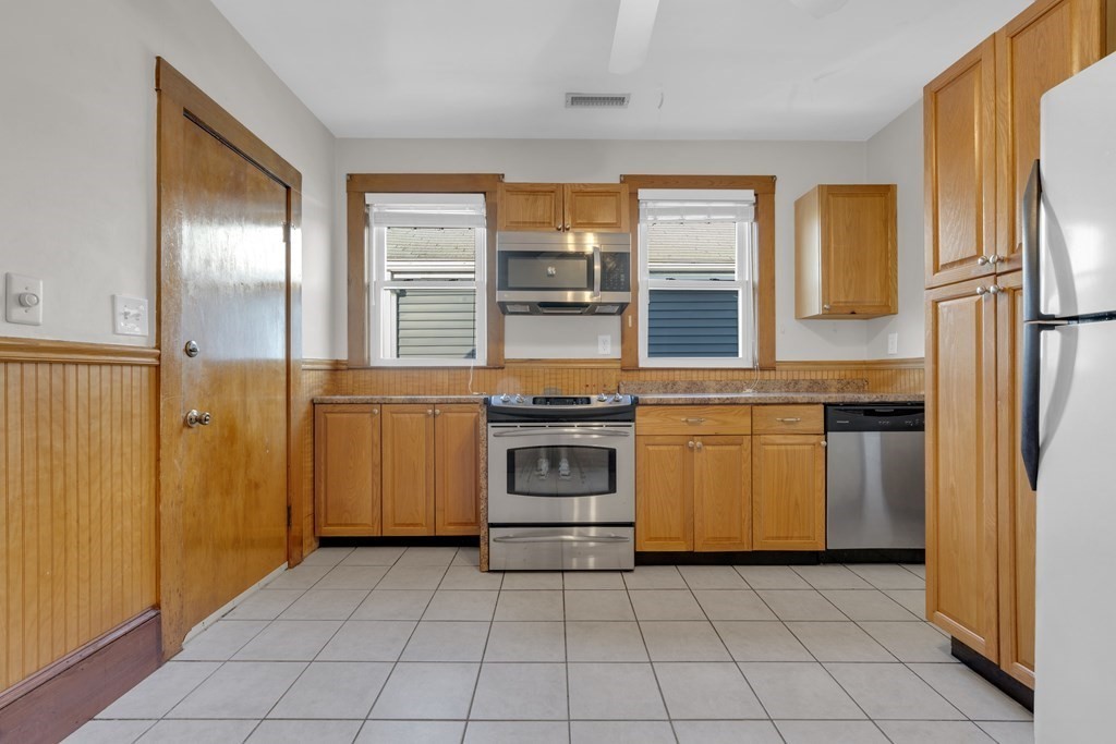 51 Yale St, Tufts University