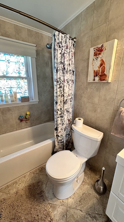 15 Jensen Rd, Watertown